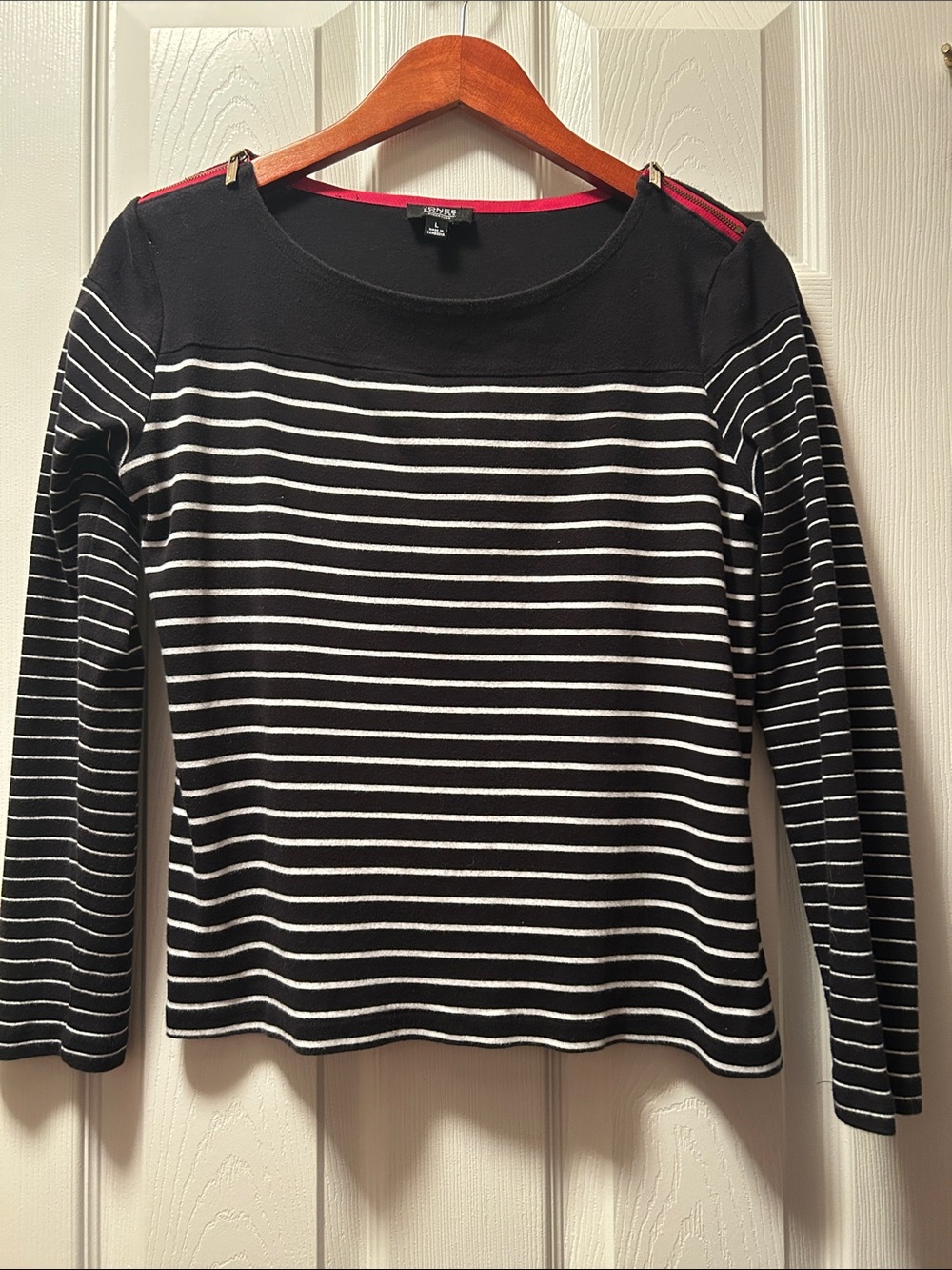 Jones New York Black and White Striped Long-Sleeve Boatneck Top Large